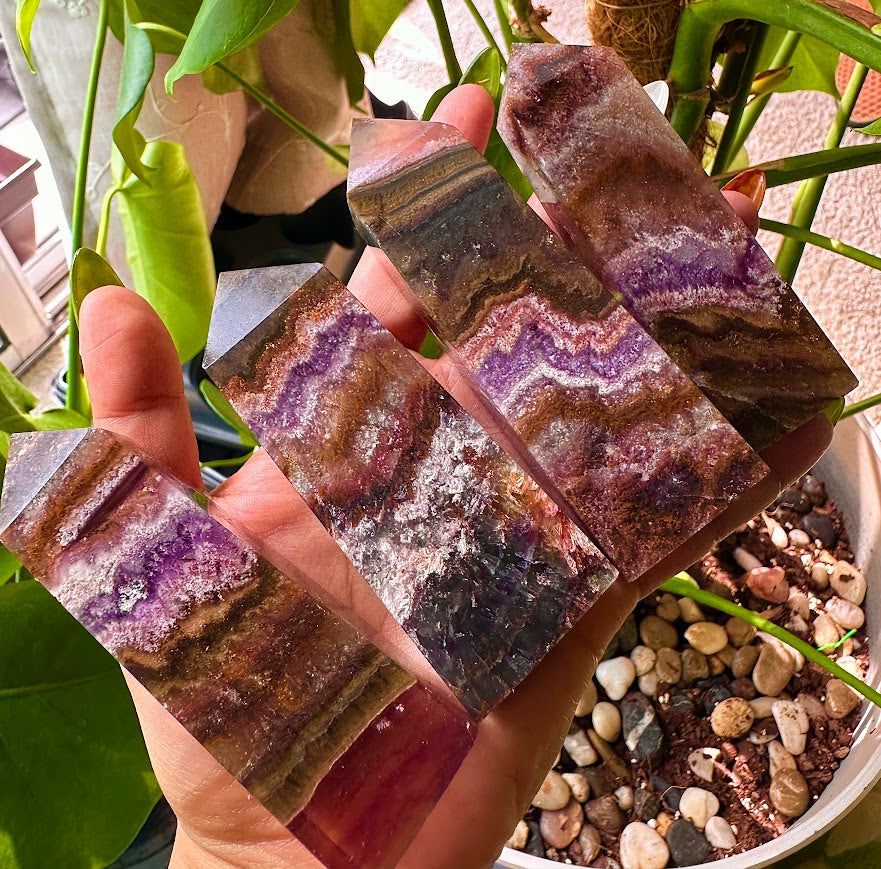 Super 7 Crystal Tower