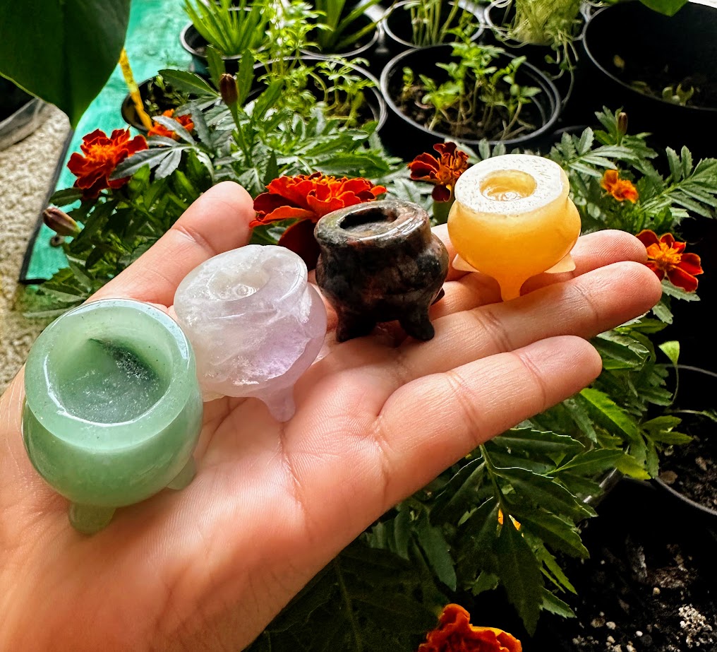 Mini Cauldron Crystal Carving