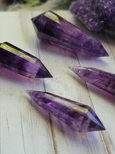 Amethyst  Crystal Vogels