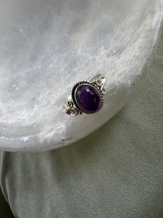 Amethyst Sterling Silver Size 7