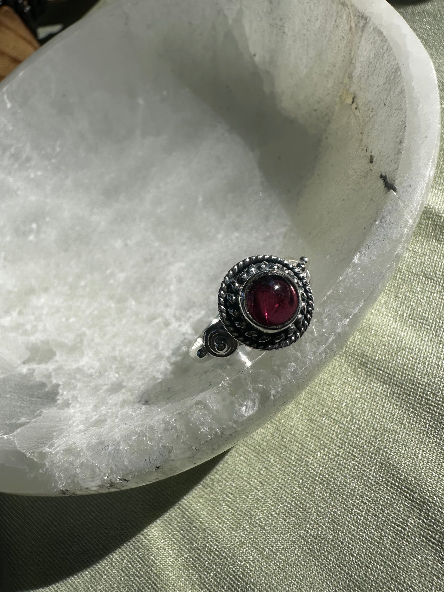 Garnet Sterling Silver Ring Size 7
