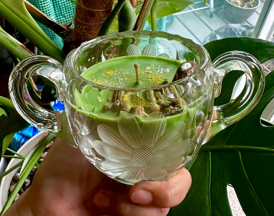 Herbal Garden-Upcycled Candle Soy wax- Garden Mint