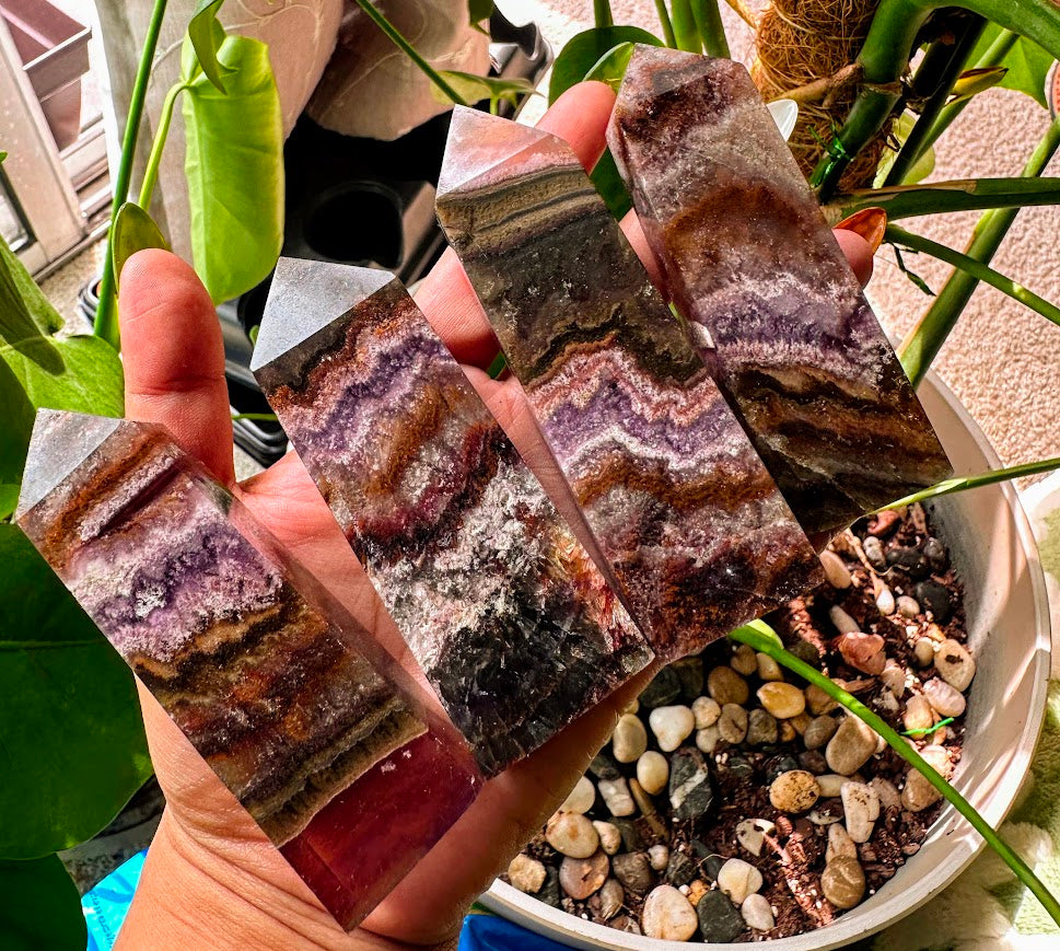 Super 7 Crystal Tower