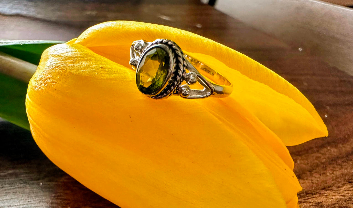 Peridot Sterling Silver Ring Size 7