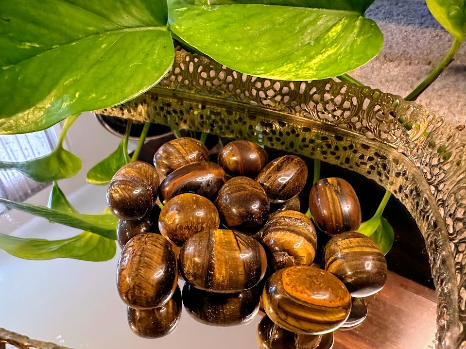 Tiger Eye Tumbles