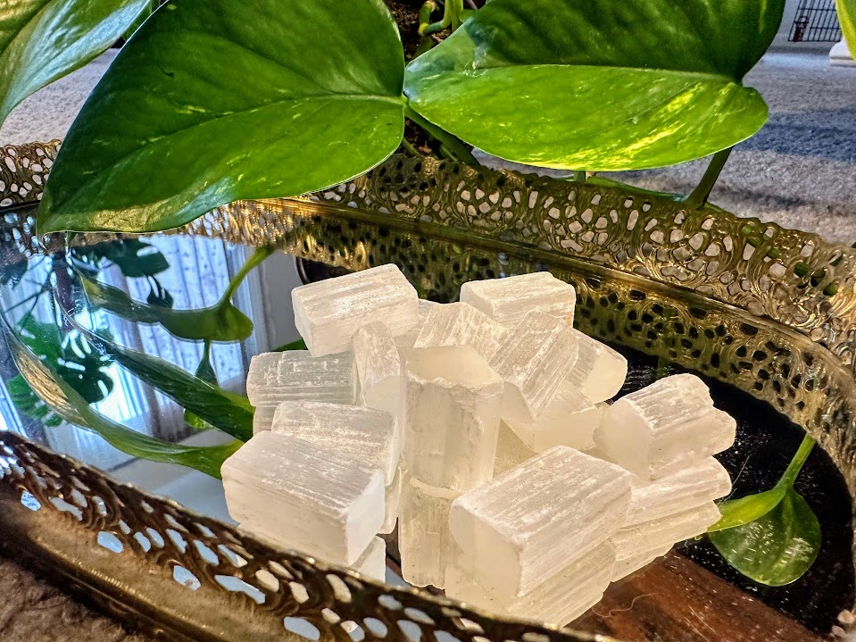 Selenite Tumbles